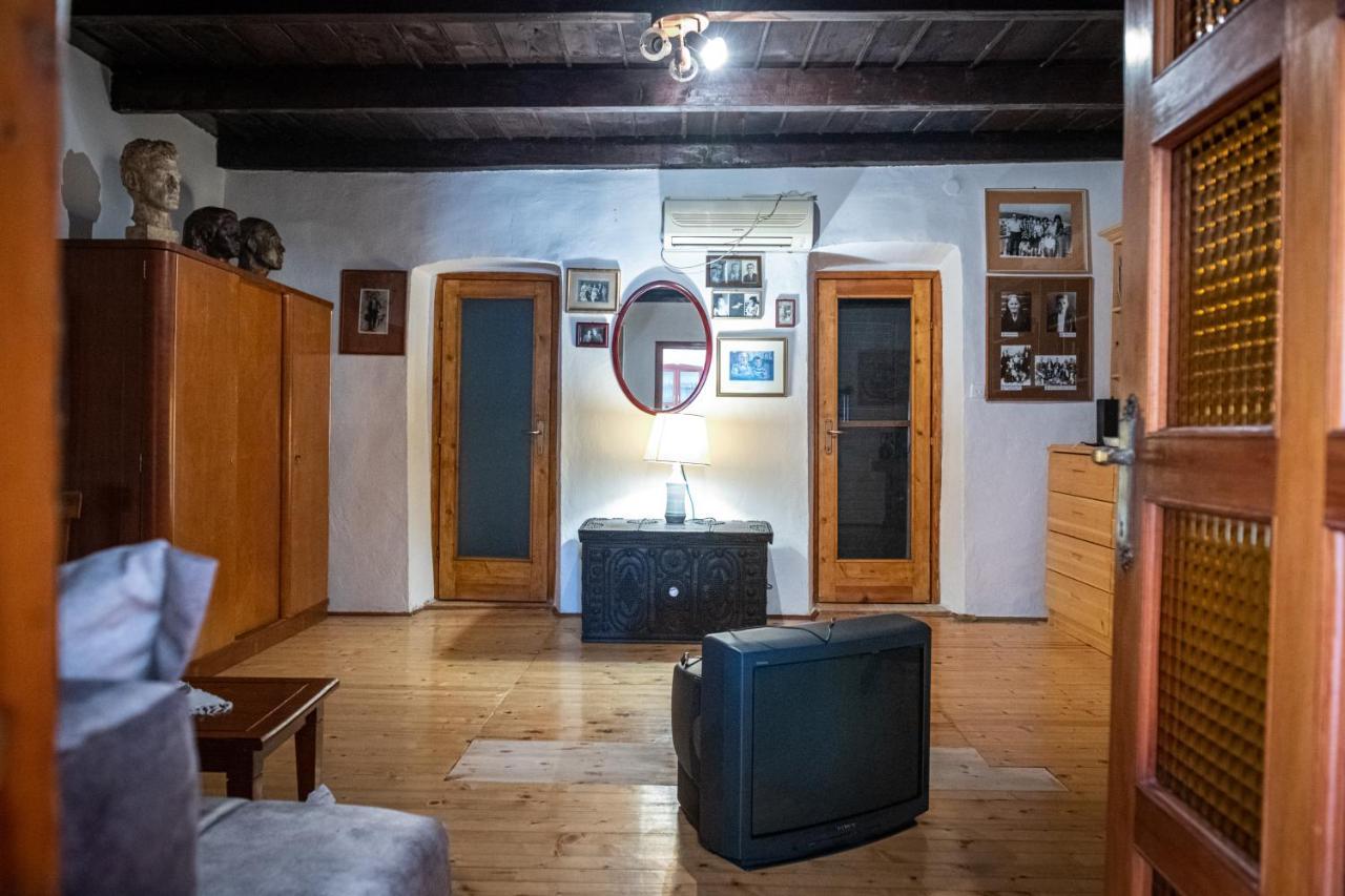 Guest House Gornji Ceklin 采蒂涅 外观 照片